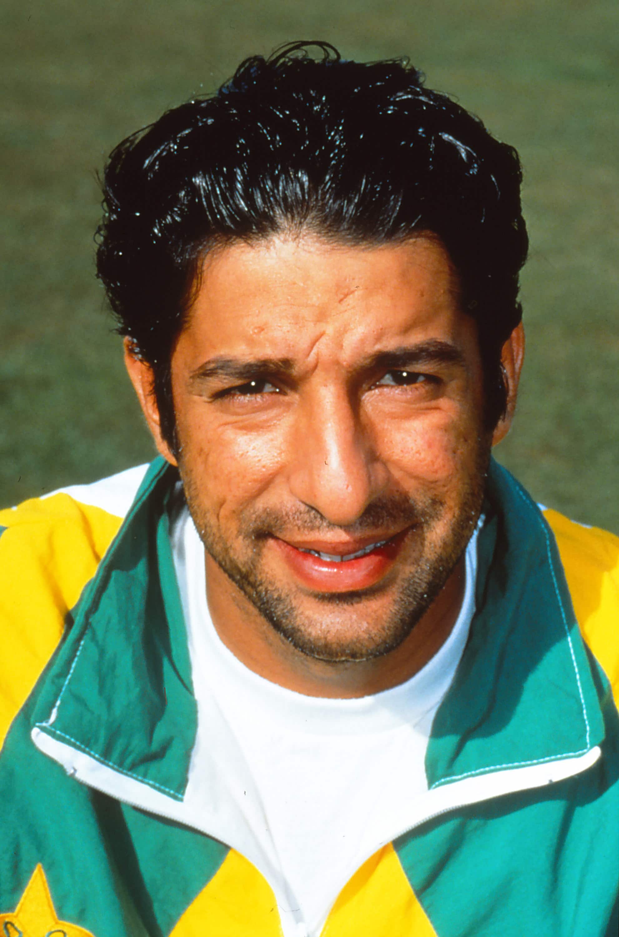 Wasim Akram Pakistani Cricket Players Biography : Wasim Akram